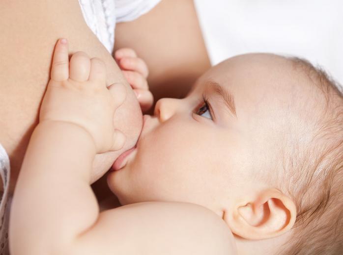 Breastfeeding – The first 72 crucial hours after birth - Lovemère