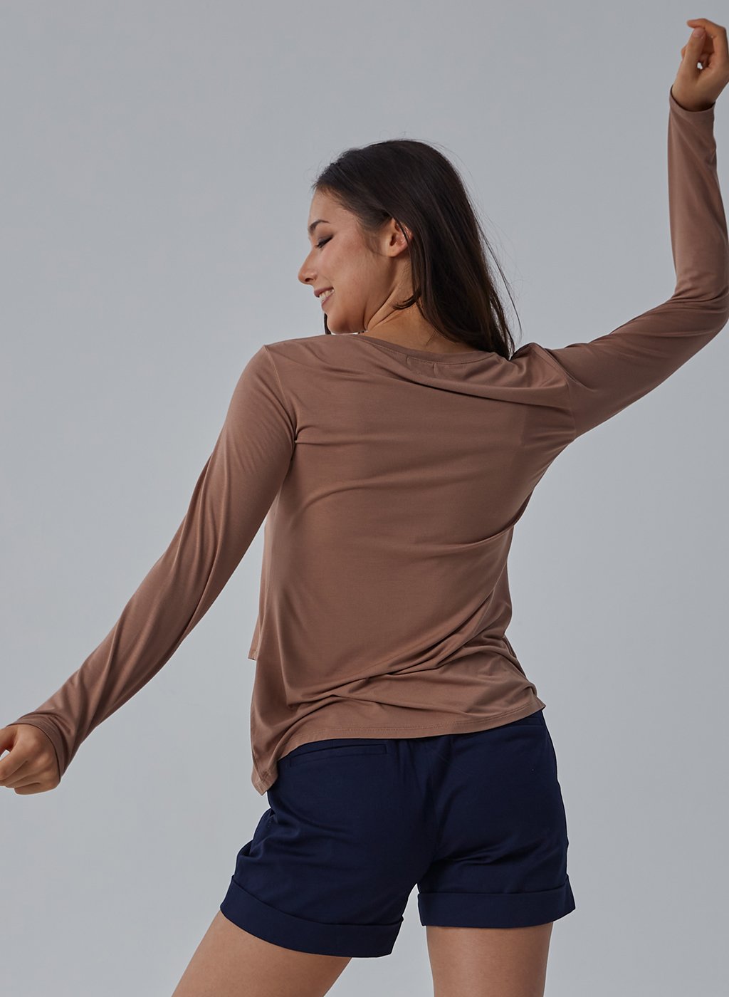 Hensley Long Sleeve Tee - Lovemère