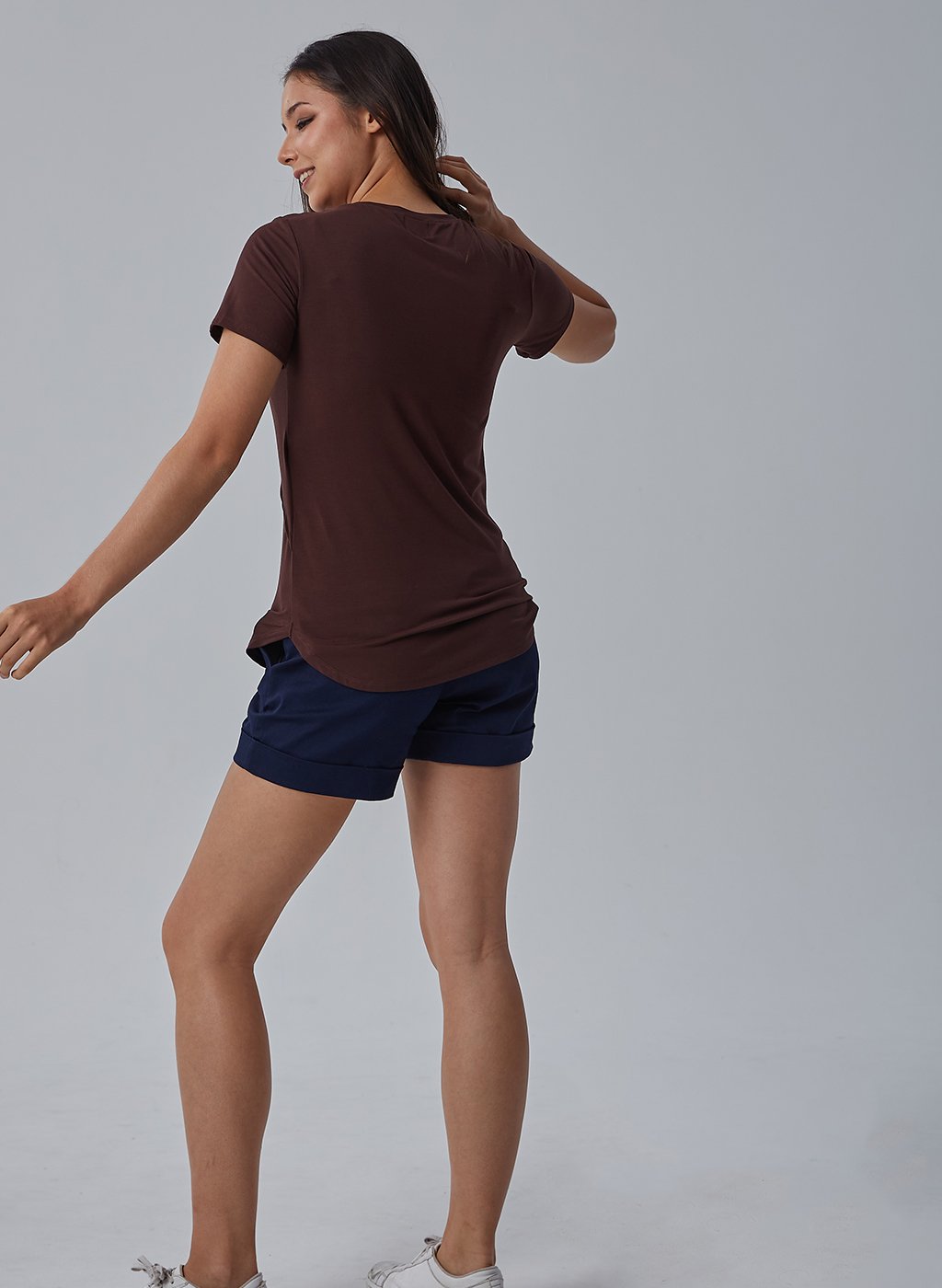 Hensley Crew Tee – Pregnancy Wear Clothes - Lovemère